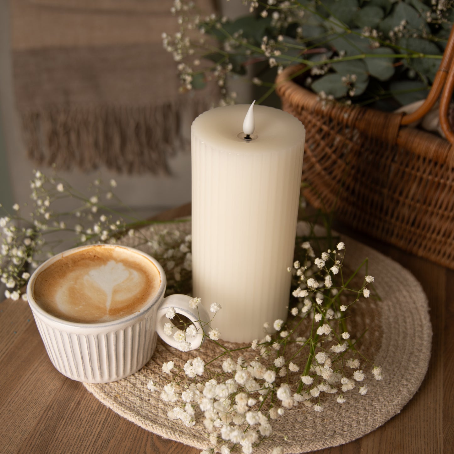 Ridged Pillar Candle 195mm Gift set